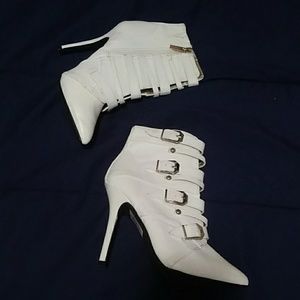 Doll house Ankle boots size 6
